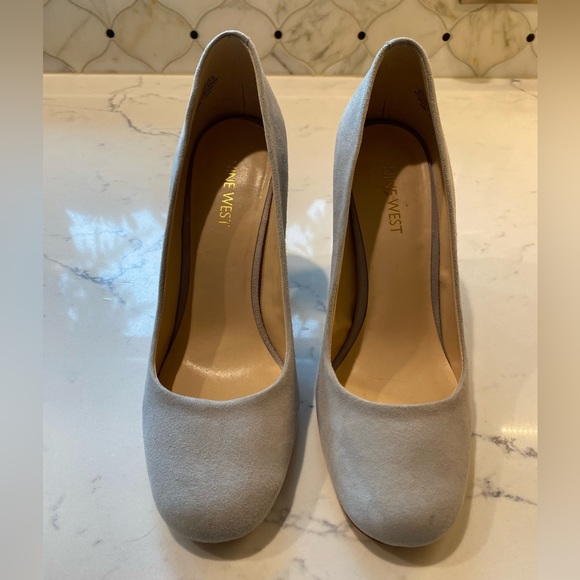 Nine West Suede Light Blue Block Heel Pumps Size 7.5 - Picture 5 of 9